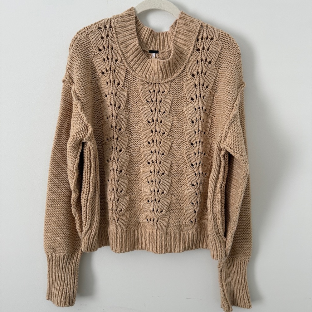 Cozy Free People Tan Chunky Knit Sweater
